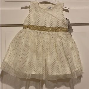 New Carter’s Creme and Gold Tulle Dress - Size 6M‎